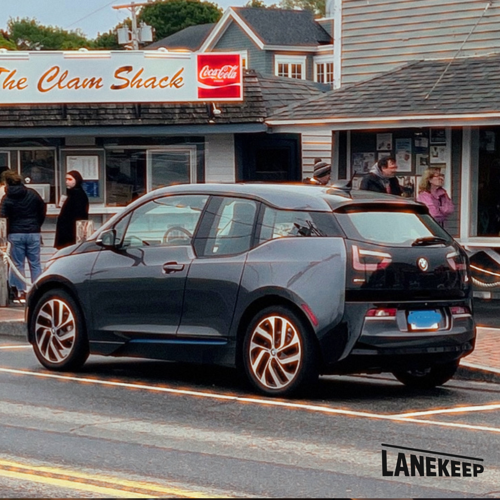 BMW i3 at clam shack